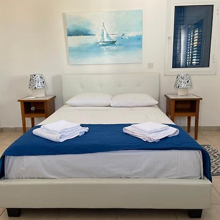 Sol Y Mar Malama Villa Paralimni Exterior photo