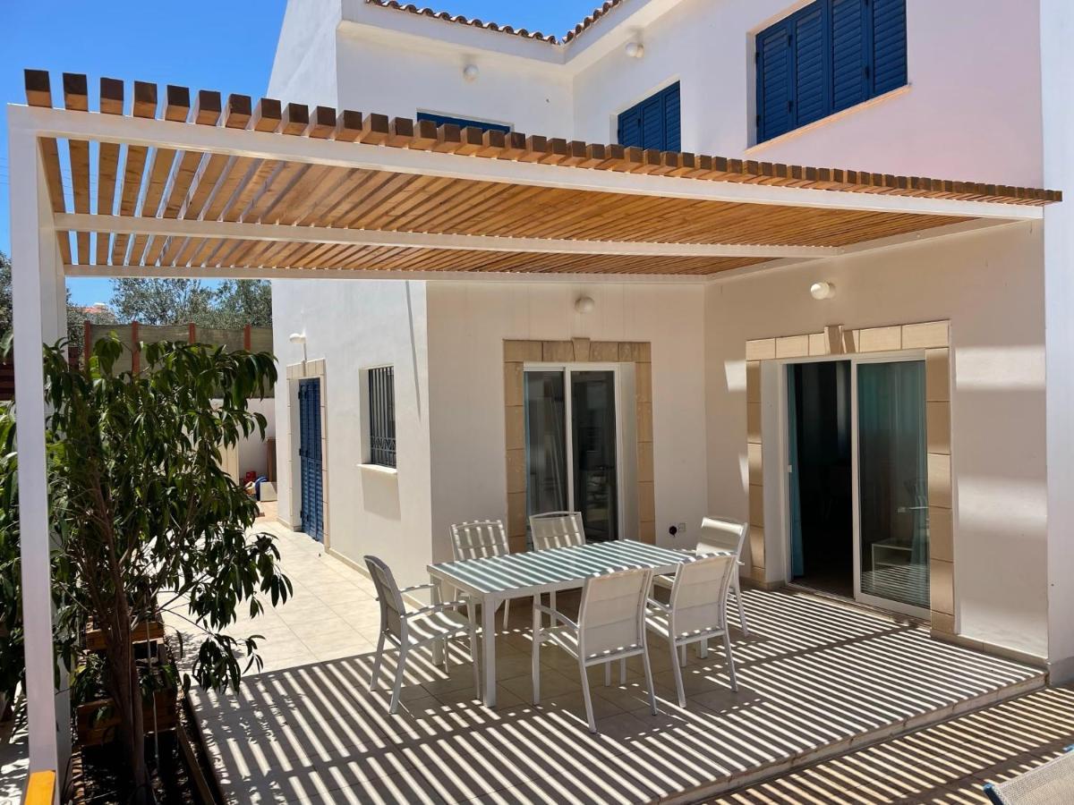 Sol Y Mar Malama Villa Paralimni Exterior photo