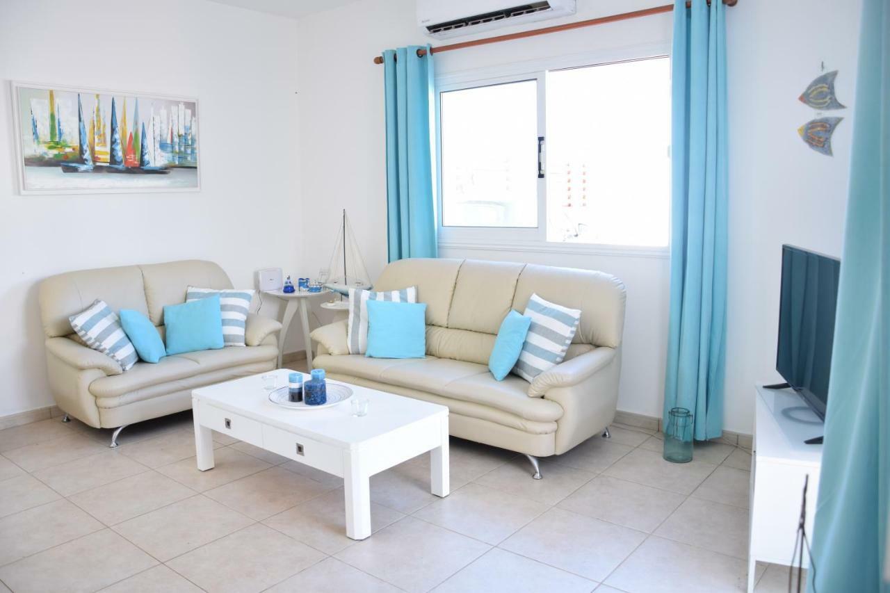 Sol Y Mar Malama Villa Paralimni Exterior photo